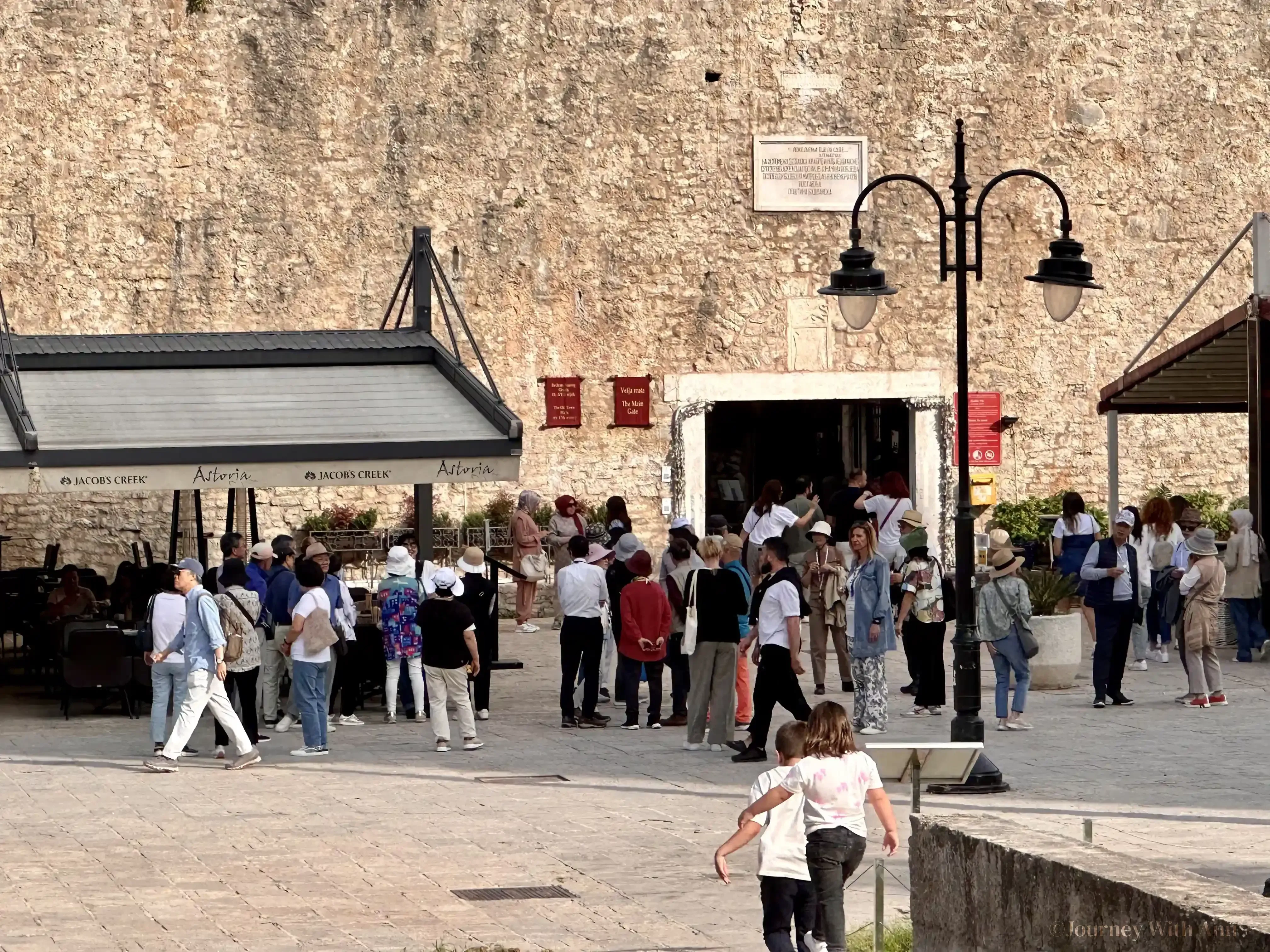 美国人去黑山安全吗？ in Montenegro