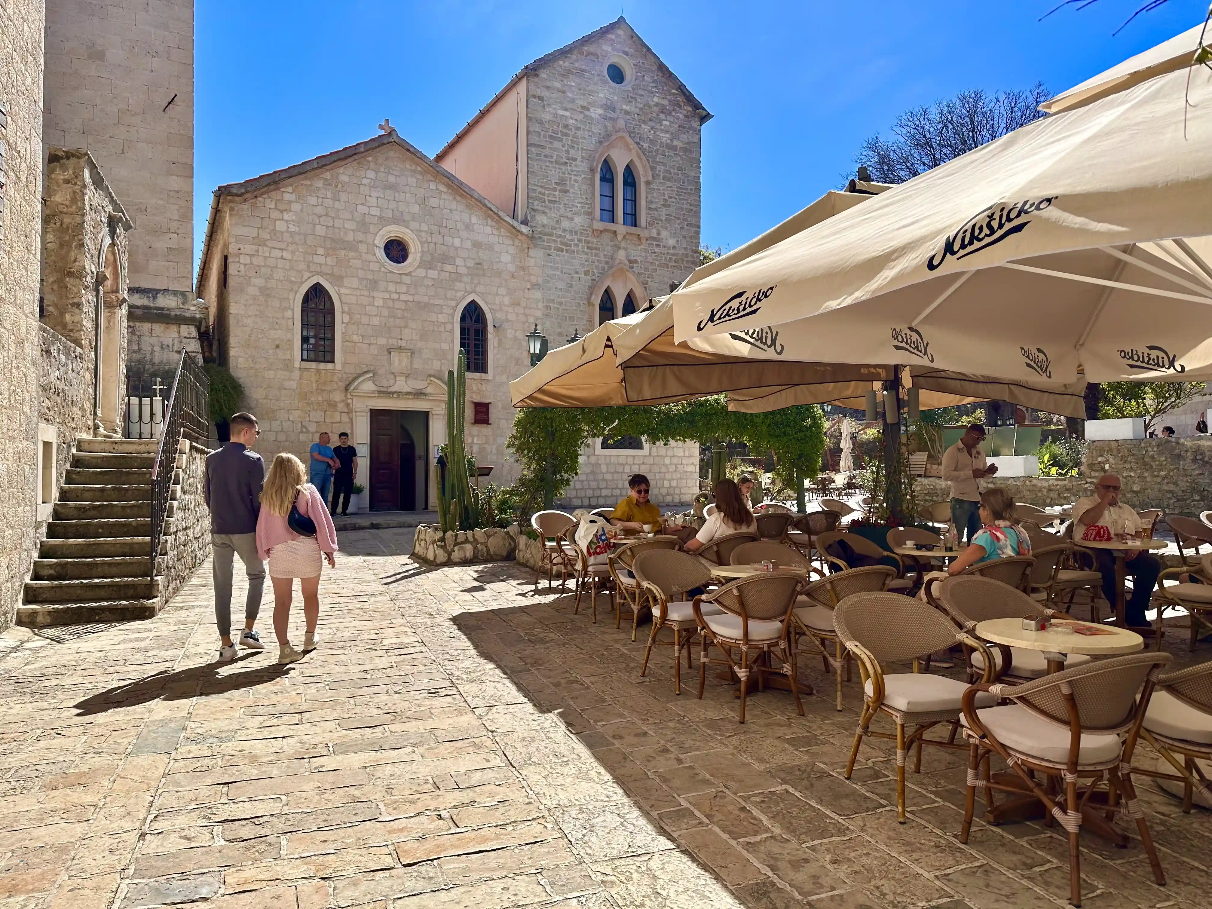 Imagine Old town Budva restaurants in Budva