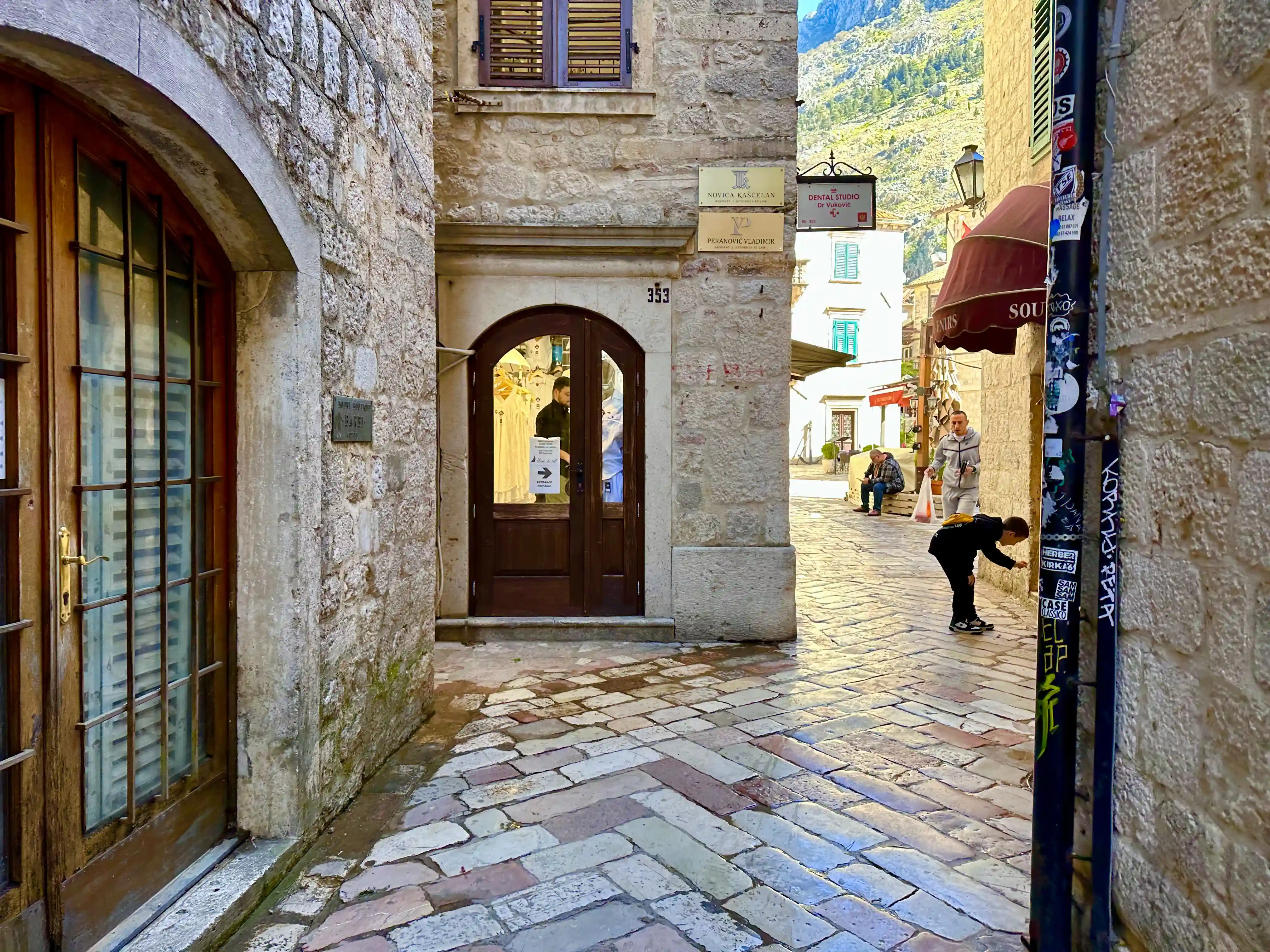 Imagine Can you walk around Kotor? in Kotor